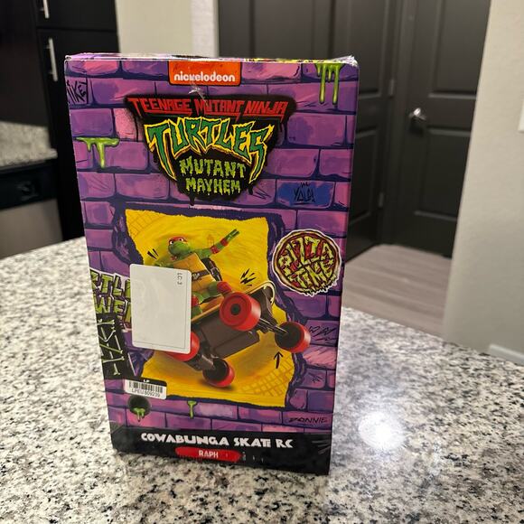 Ninja Turtles TMNT Raphael Cowabunga Skate RC Nickelodeon Funrise NEW IN BOX - Picture 7 of 9